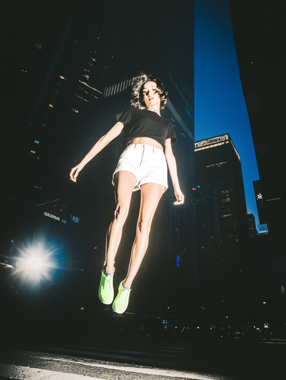 All Eyes | Women's Cropped Tee